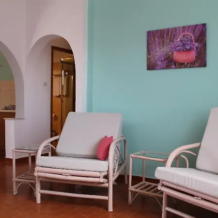 Cavo Grosso Mavrovoúnion