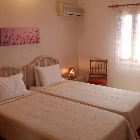 Cavo Grosso Mavrovoúnion