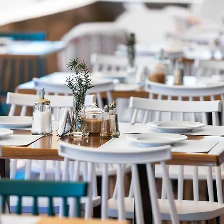 Cavo Grosso Aparthotel Mavrovoúnion