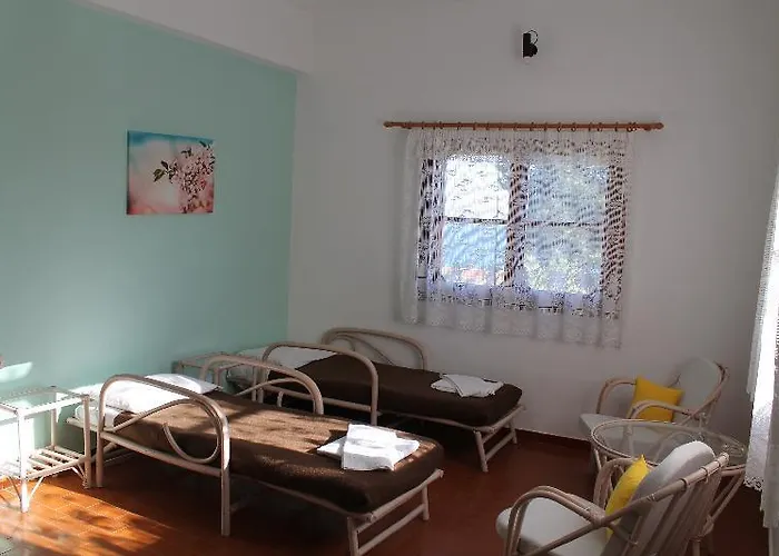 Cavo Grosso Mavrovoúnion