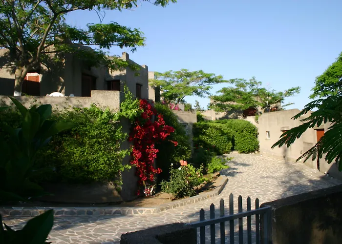 Cavo Grosso Aparthotel 3*