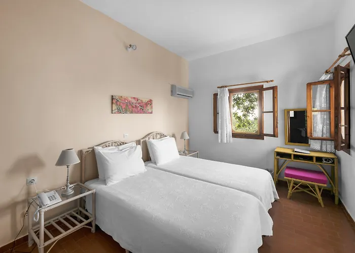 Aparthotel Cavo Grosso 3*