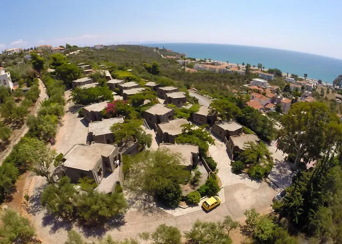 Cavo Grosso Aparthotel 3*