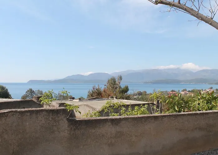 Cavo Grosso Aparthotel Mavrovoúnion